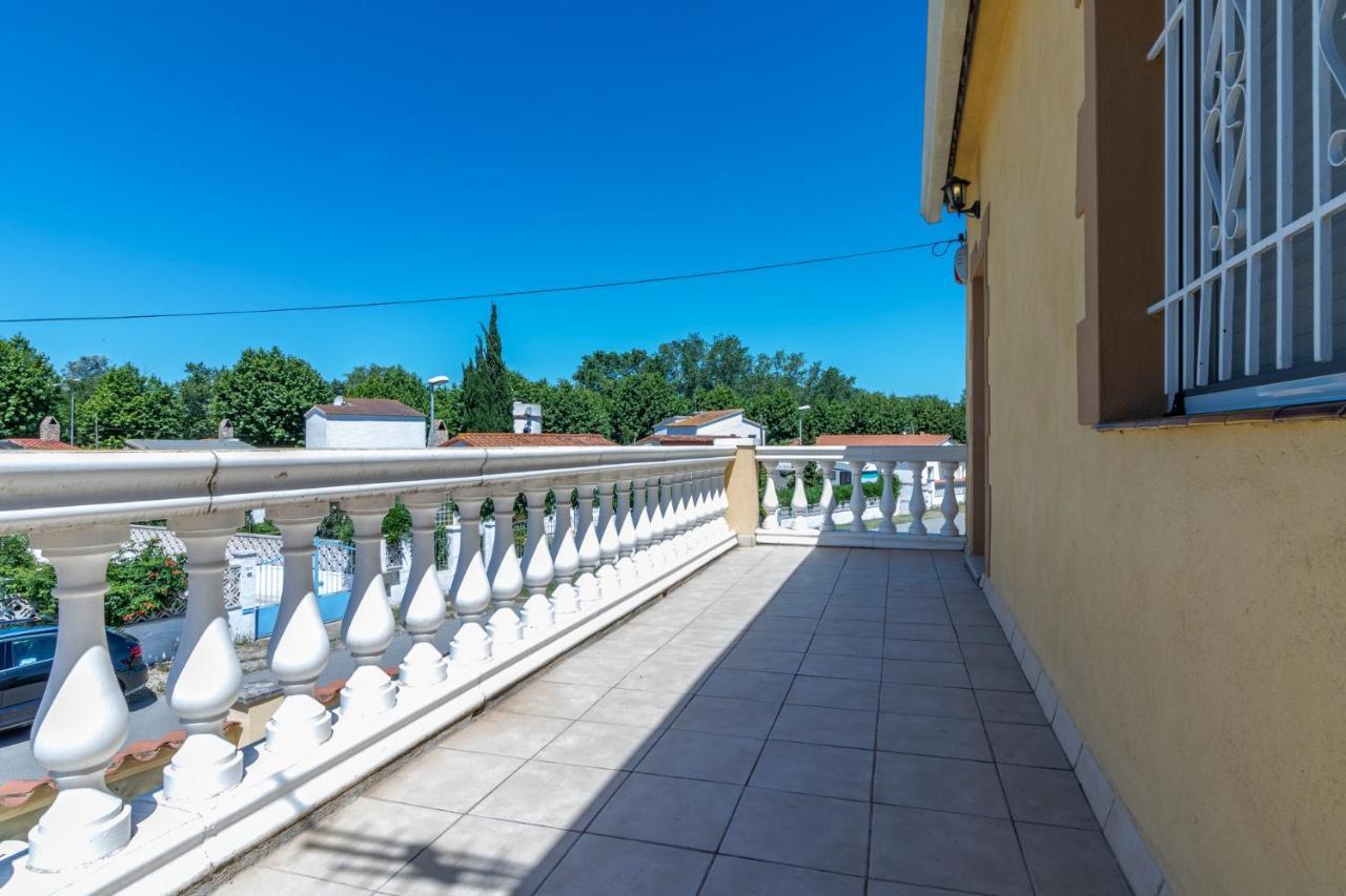 Goldhome - Carlit - Casa 9 Habitaciones, Piscina Privada, Sala De Juegos Empuriabrava Buitenkant foto