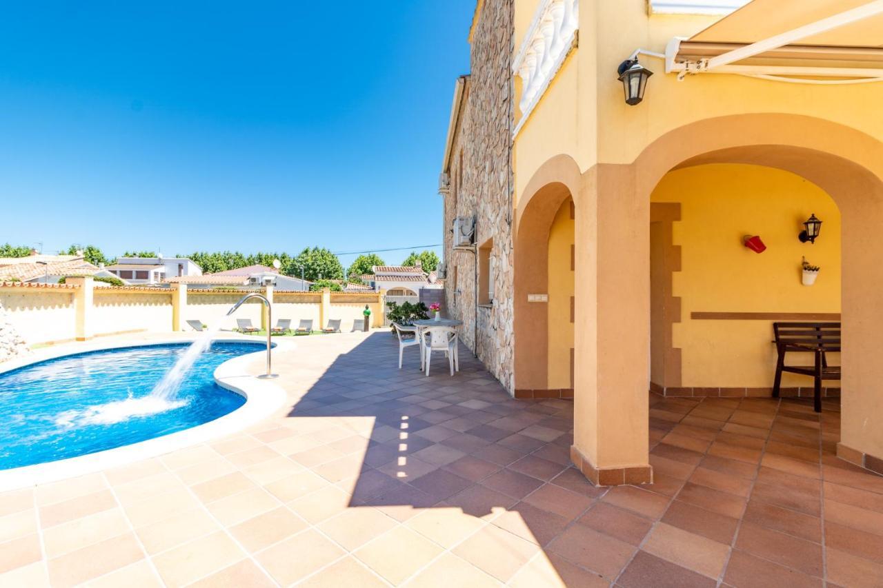 Goldhome - Carlit - Casa 9 Habitaciones, Piscina Privada, Sala De Juegos Empuriabrava Buitenkant foto